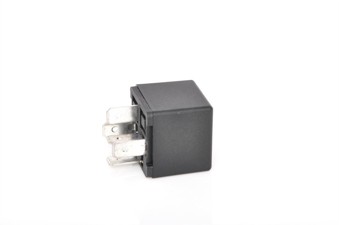 Автомобильное реле Bosch 0 986 AH0 602