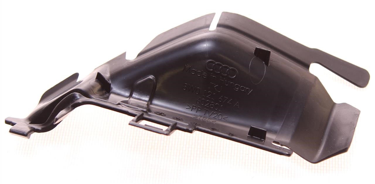 Дефлектор радиатора VAG 8W0 121 674 A