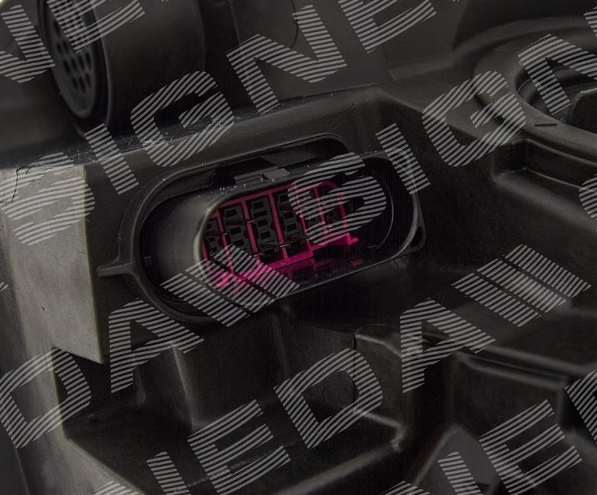 Фара основна права Signeda ZAD111569R