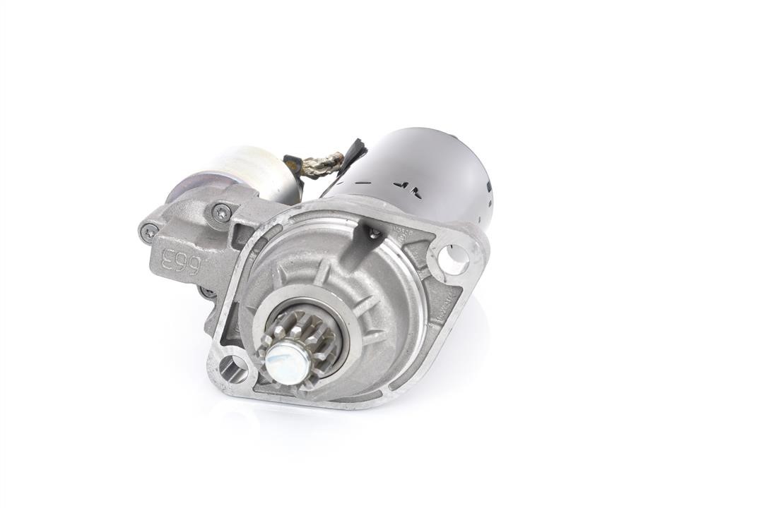 Стартер Bosch 0 001 123 038