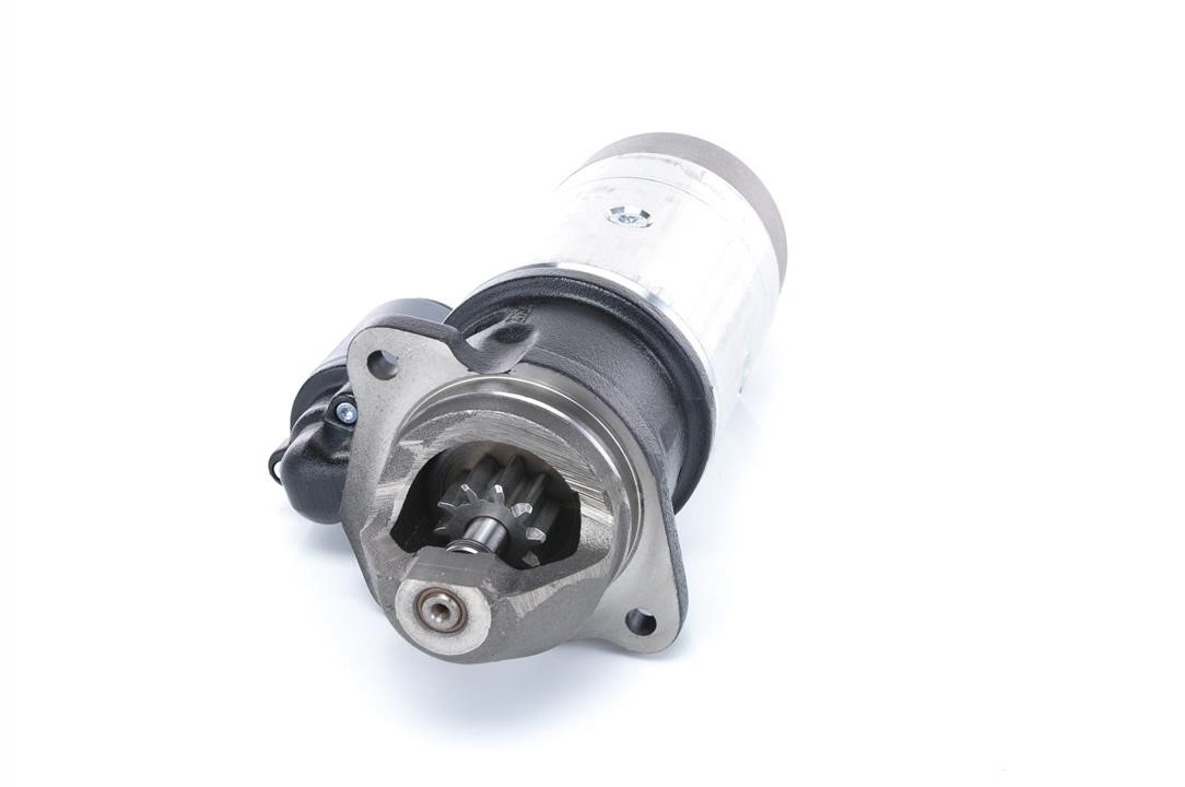 Стартер Bosch 0 001 368 060