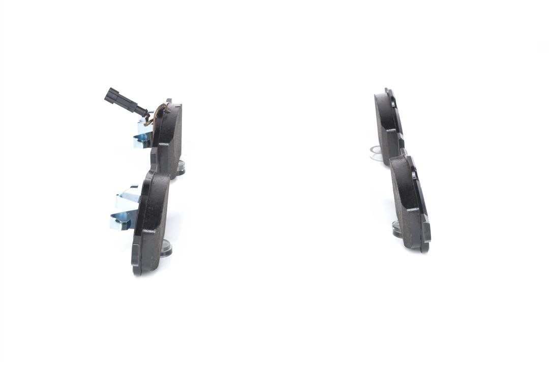 Тормозные колодки дисковые, комплект Bosch 0 986 494 453