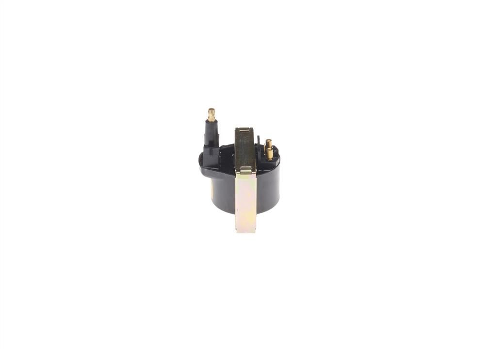Катушка зажигания Bosch F 000 ZS0 115