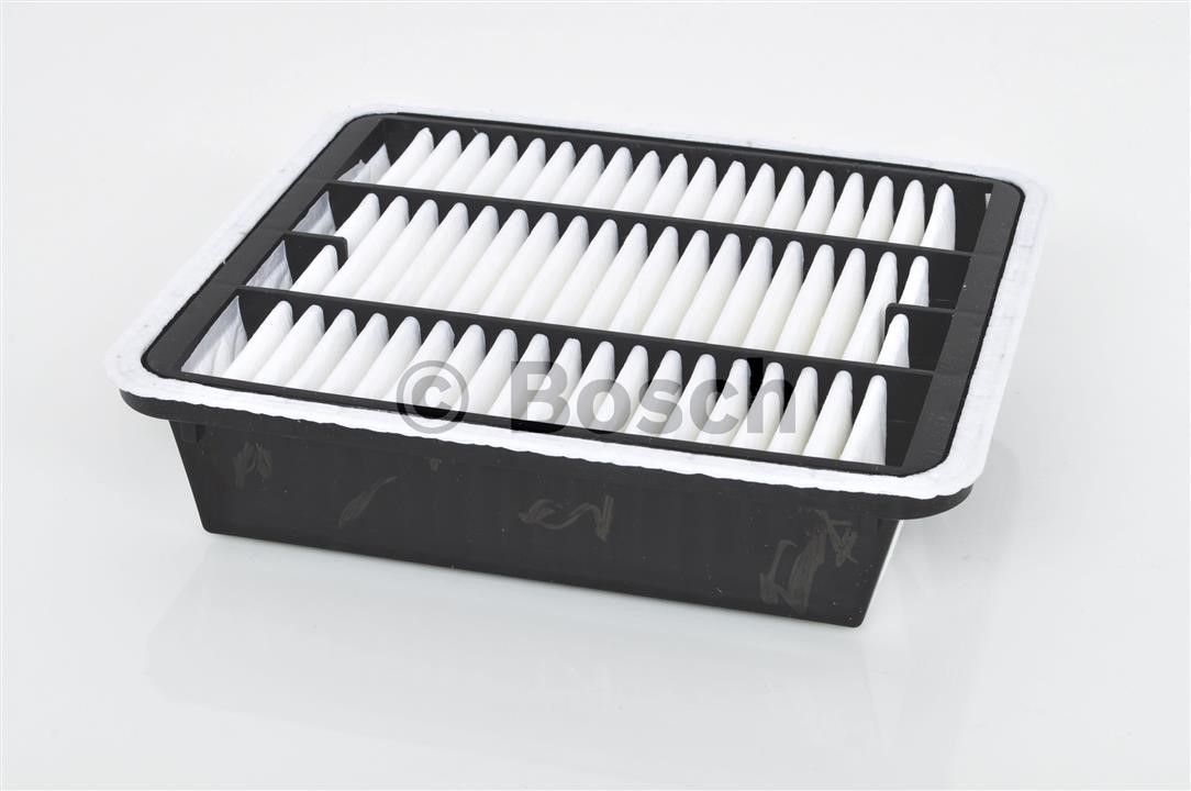 Воздушный фильтр Bosch F 026 400 306