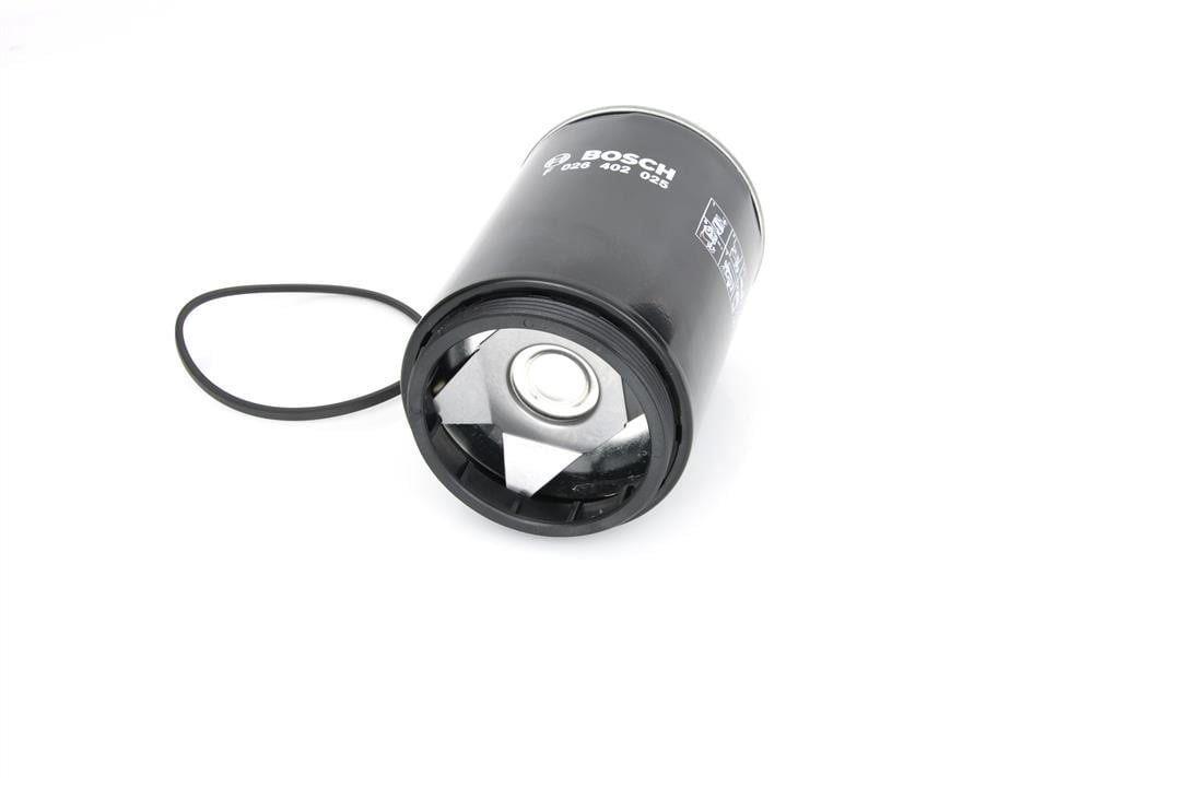 Топливный фильтр Bosch F 026 402 025