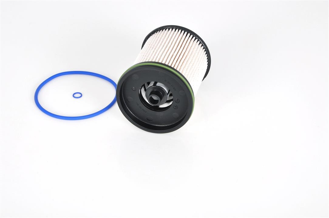 Топливный фильтр Bosch F 026 402 795