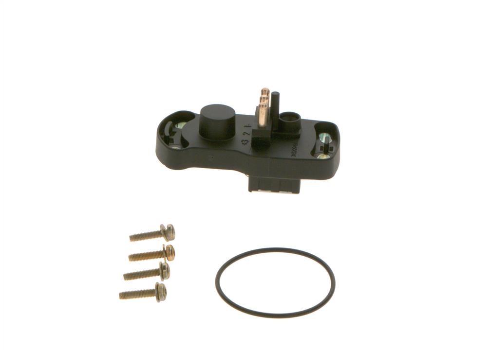 Датчик положения дроссельной заслонки Bosch F 026 T03 021