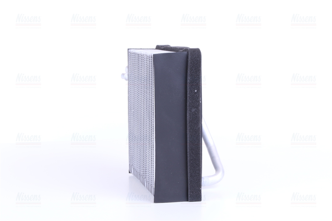 Испаритель кондиционера Nissens 92176