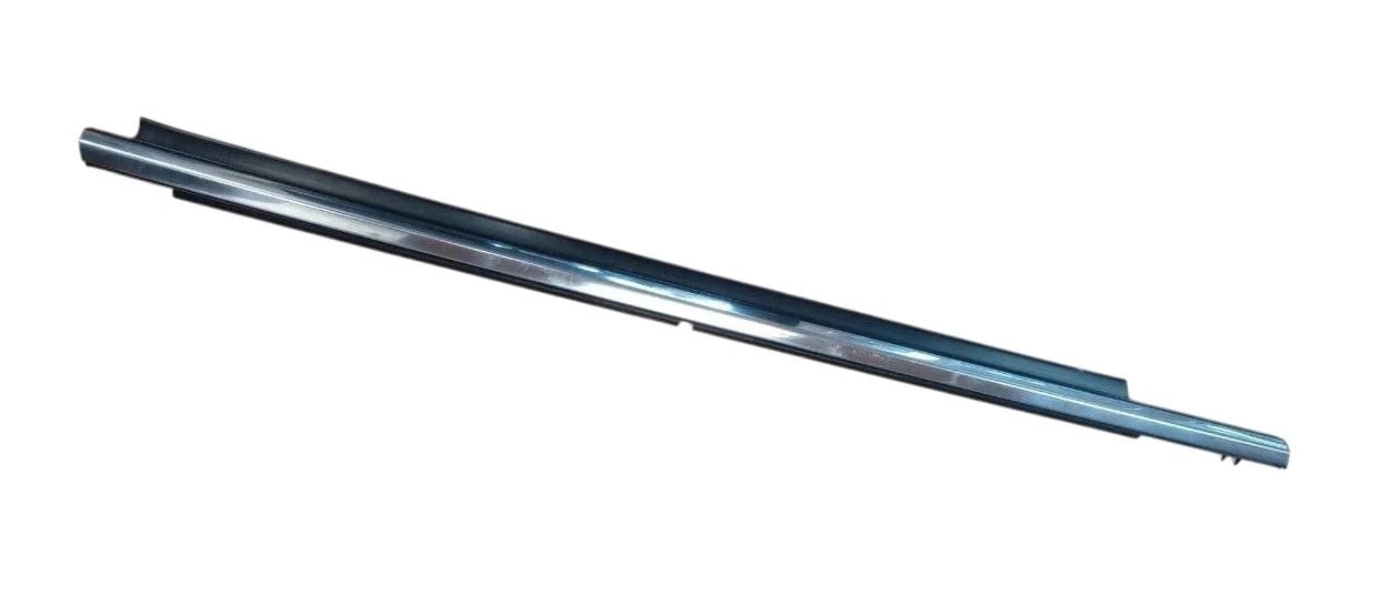 BHN950660B Mazda Молдинг скла дверей задніх правий