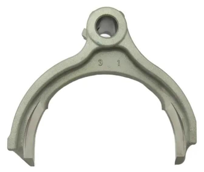 2590A030 Mitsubishi Вилка переключения передач
