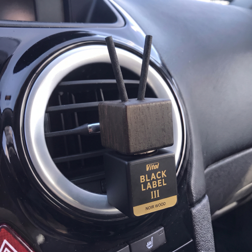 Vitol Ароматизатор воздуха VITOL Black Label III Noir Wood  8 мл – цена 465 UAH