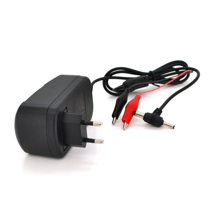 20843 Voltronic Зарядное устройство 6V/9V/12V 2A DC клеммы (AGM/GEL)