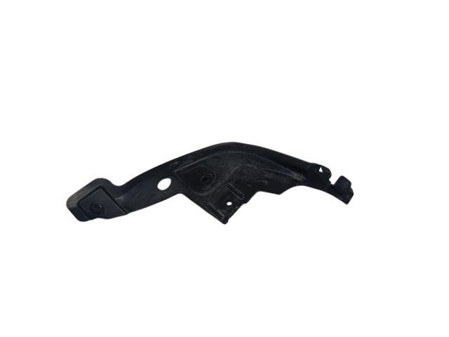 5267242030 Toyota Кронштейн бампера переднего, левый