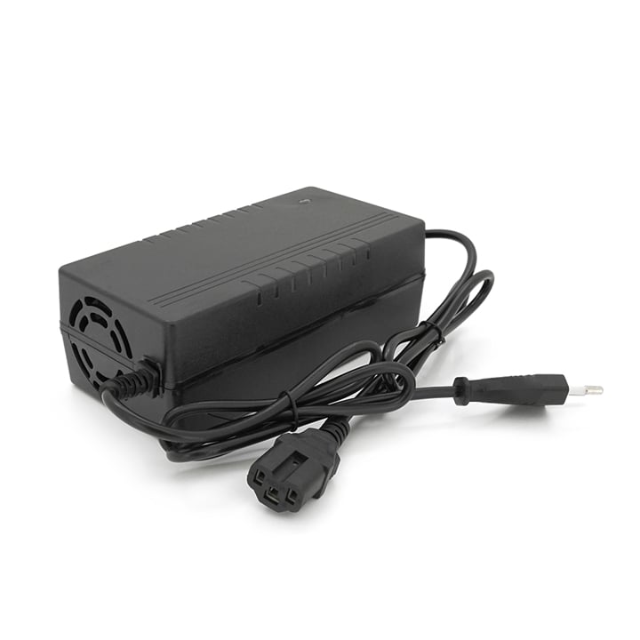36920 Voltronic Зарядное устройство LiFePO4 36V(43.8V) 12S 3A Triangle C13