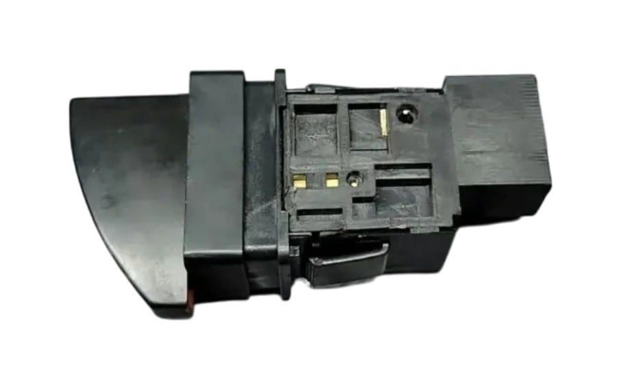 1700951180 Geely Кнопка аварийной сигнализации