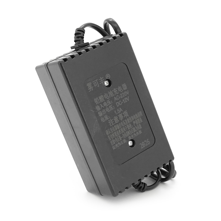 Зарядное устройство 12V 1.5A 3-pin (AGM/GEL) Voltronic 23845