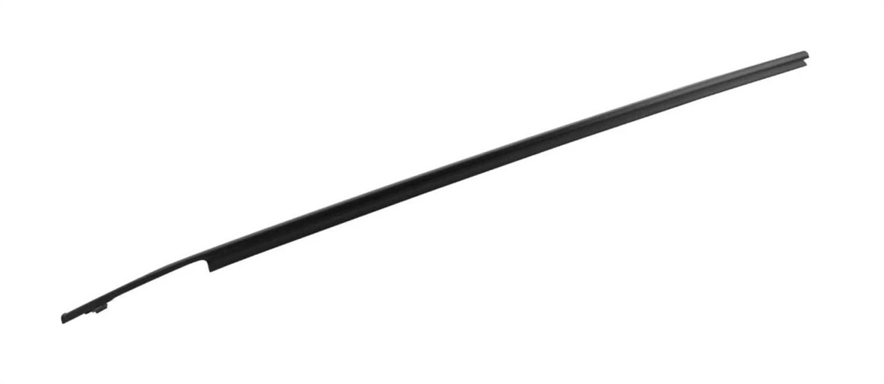 682100C020 Toyota Молдинг стекла двери передней левой