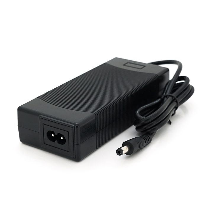 22754 Voltronic Зарядное устройство HE/HB-360502 LiFePO4 36.5V 2A 5.5x2.1