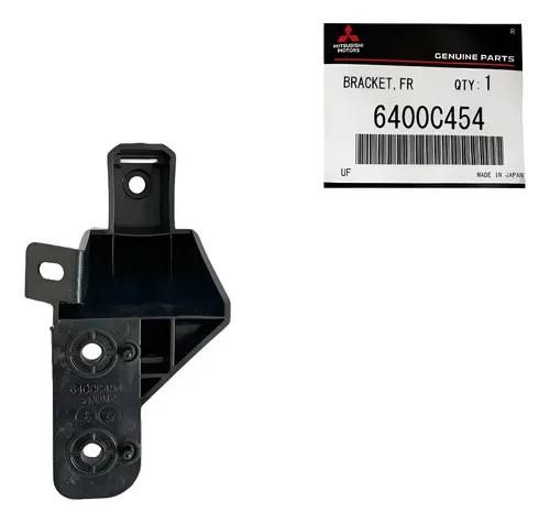 6400C454 Mitsubishi Кронштейн бампера переднього, правий