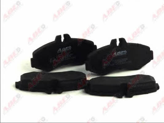 Тормозные колодки дисковые передние, комплект ABE C1M018ABE
