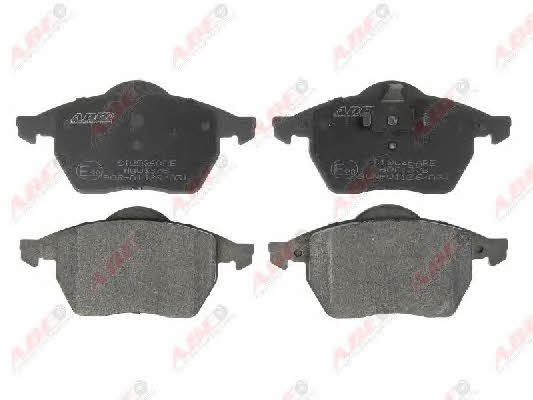 Тормозные колодки дисковые передние, комплект ABE C1W026ABE
