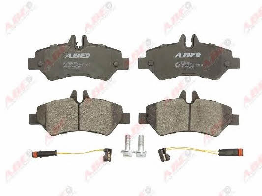 Тормозные колодки дисковые задние, комплект ABE C2M028ABE