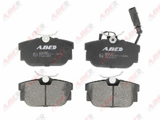 Тормозные колодки дисковые задние, комплект ABE C2W010ABE