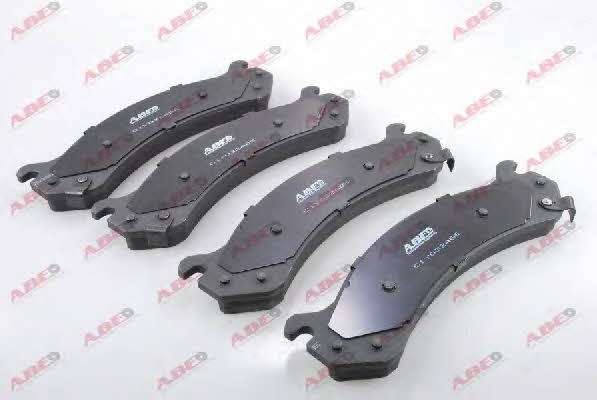 Тормозные колодки дисковые передние, комплект ABE C1Y032ABE