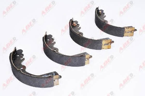 Колодки тормозные барабанные, комплект ABE C05050ABE
