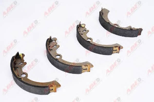 Колодки тормозные барабанные, комплект ABE C08021ABE