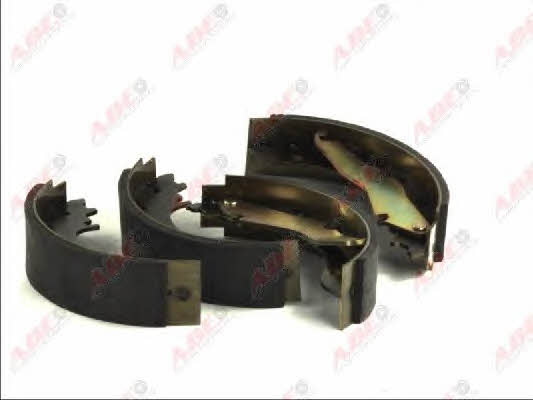 Колодки тормозные барабанные, комплект ABE C0M010ABE