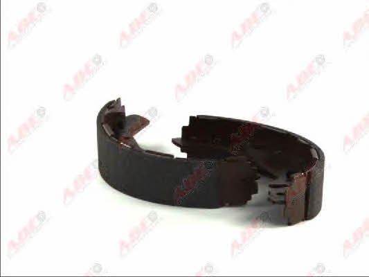 Колодки тормозные барабанные, комплект ABE C0Y008ABE