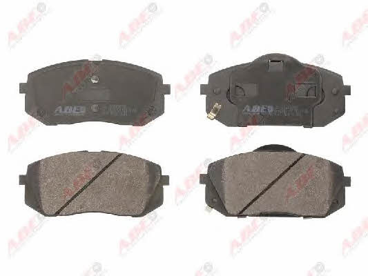 Тормозные колодки дисковые передние, комплект ABE C10326ABE