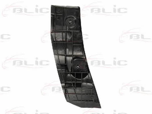 Кронштейн бампера Blic 5504-00-0501934P