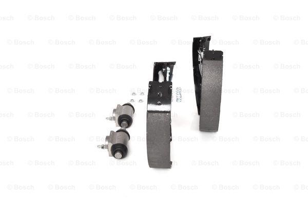 Купити Bosch 0 204 114 675 за низькою ціною в Україні!