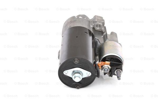 Стартер Bosch 0 001 138 005