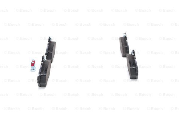 Купити Bosch 0 986 494 021 за низькою ціною в Україні!