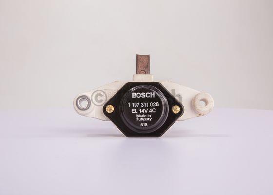 Купити Bosch 1 197 311 028 за низькою ціною в Україні!