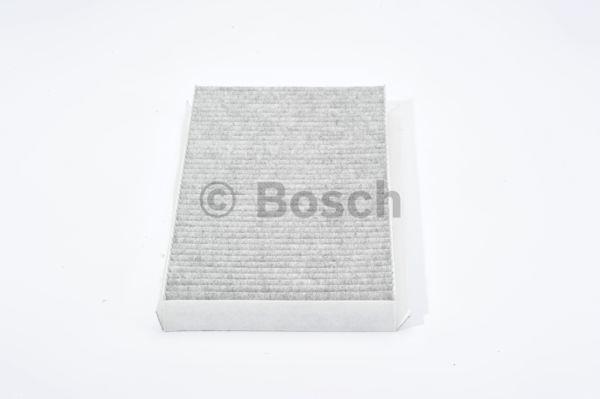 Bosch Фільтр салону з активованим вугіллям – ціна 541 UAH