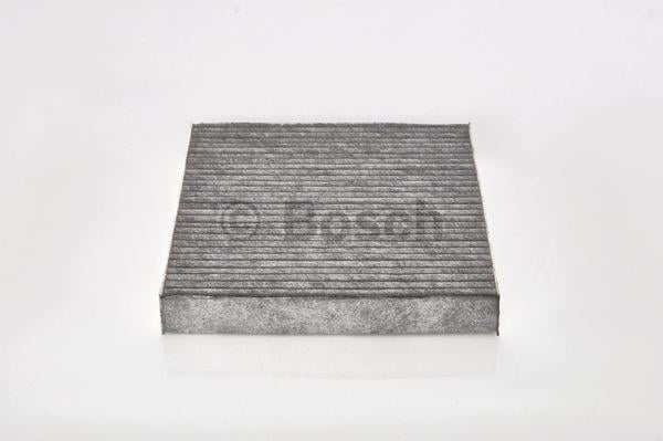 Bosch Фільтр салону з активованим вугіллям – ціна 479 UAH