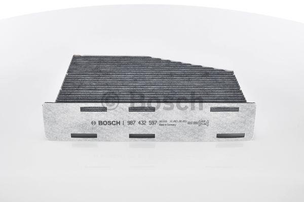 Bosch Фільтр салону з активованим вугіллям – ціна 854 UAH