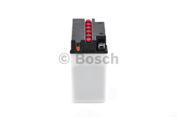 Купити Bosch 0 092 M4F 380 за низькою ціною в Україні!