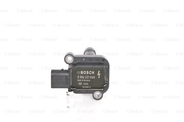 Купити Bosch 0986221040 – суперціна на EXIST.UA!