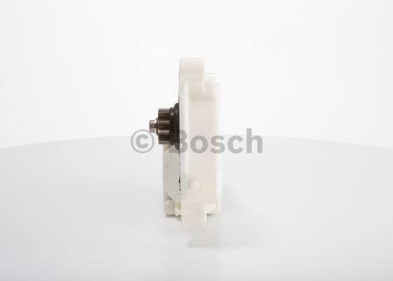 Купити Bosch 0 130 821 493 за низькою ціною в Україні!