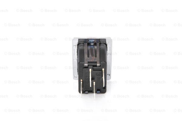 Купити Bosch 0 343 302 003 за низькою ціною в Україні!
