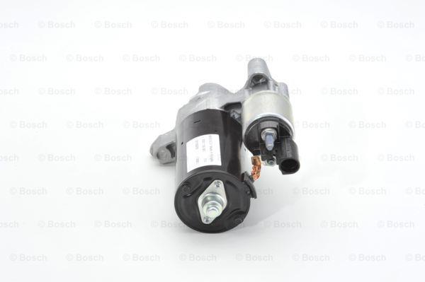 Стартер Bosch 0 001 138 067