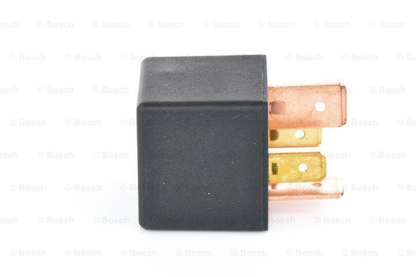 Купити Bosch 0 986 AH0 082 за низькою ціною в Україні!