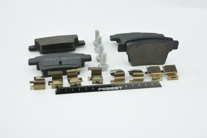 Тормозные колодки дисковые передние, комплект Febest 3501-EMGR