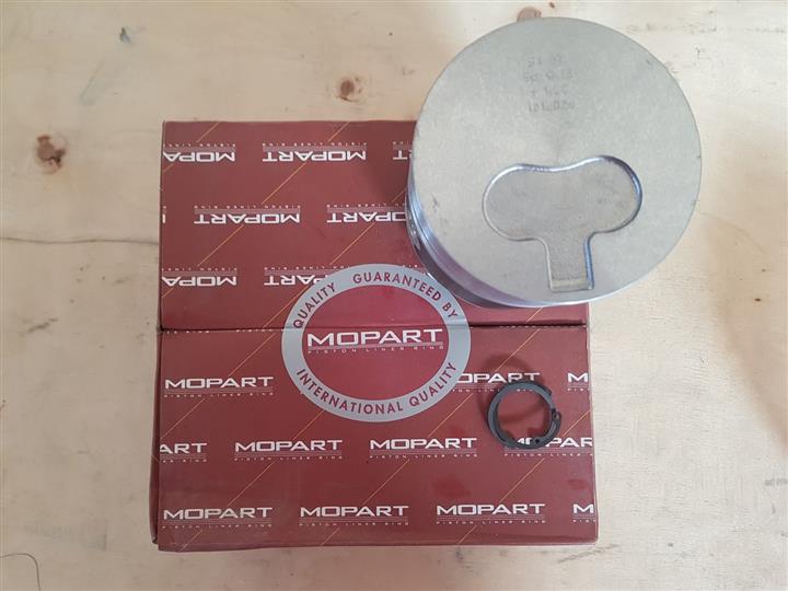 1021230011 Mopart Поршень