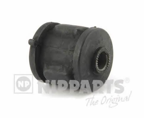 J4252015 Nipparts Сайлентблок задней цапфы нижний
